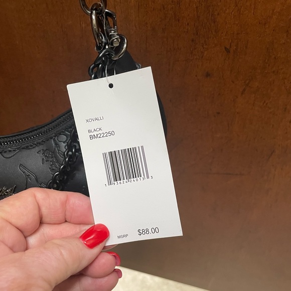 NWT BETSEY JOHNSON BLK SKULL “SADDLE BAG” CROSSBODY BAG - Picture 5 of 12